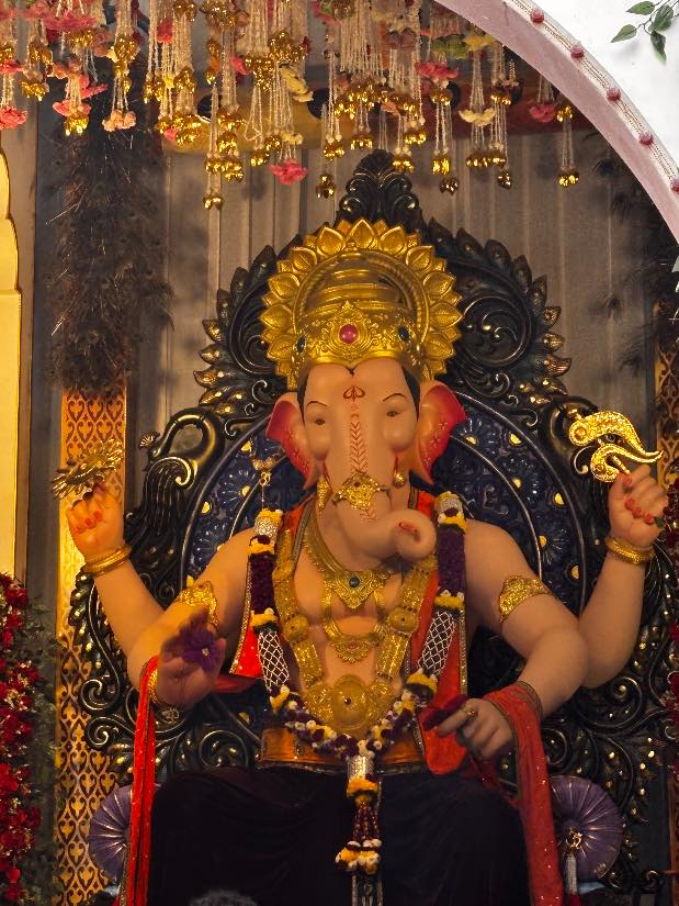A photograph from Ganpati / Festival Saturday